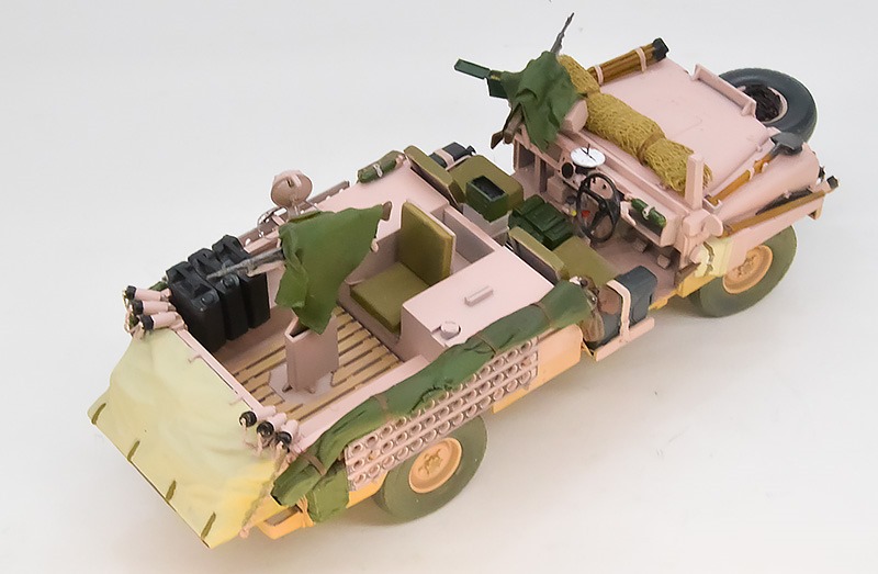 プラモ日記 » イギリスSAS・ランドローバー ピンクパンサー その7 完成!!