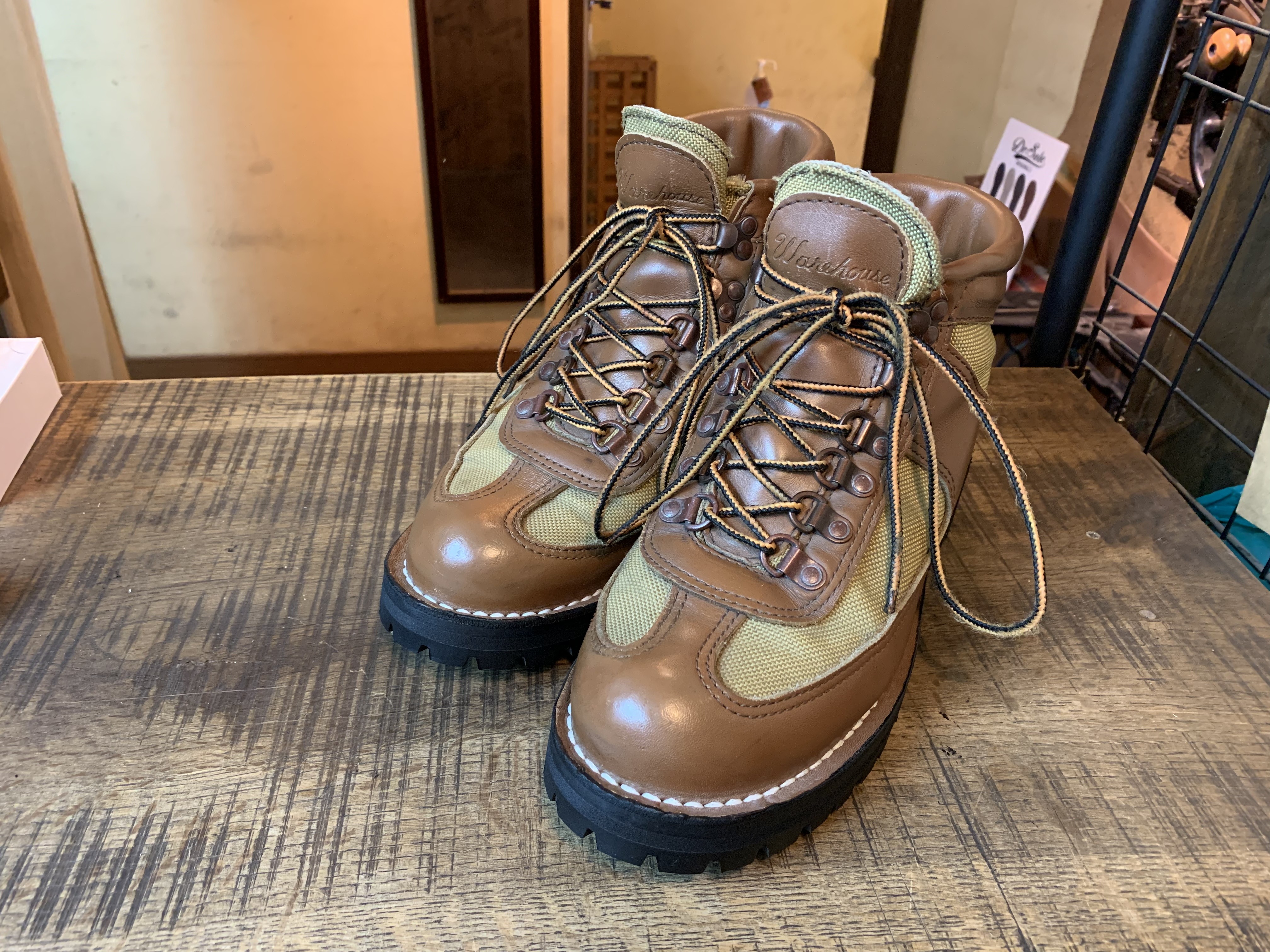 Danner フェザーライト WAREHOUSE別注 vibram#148ソール交換: ソール