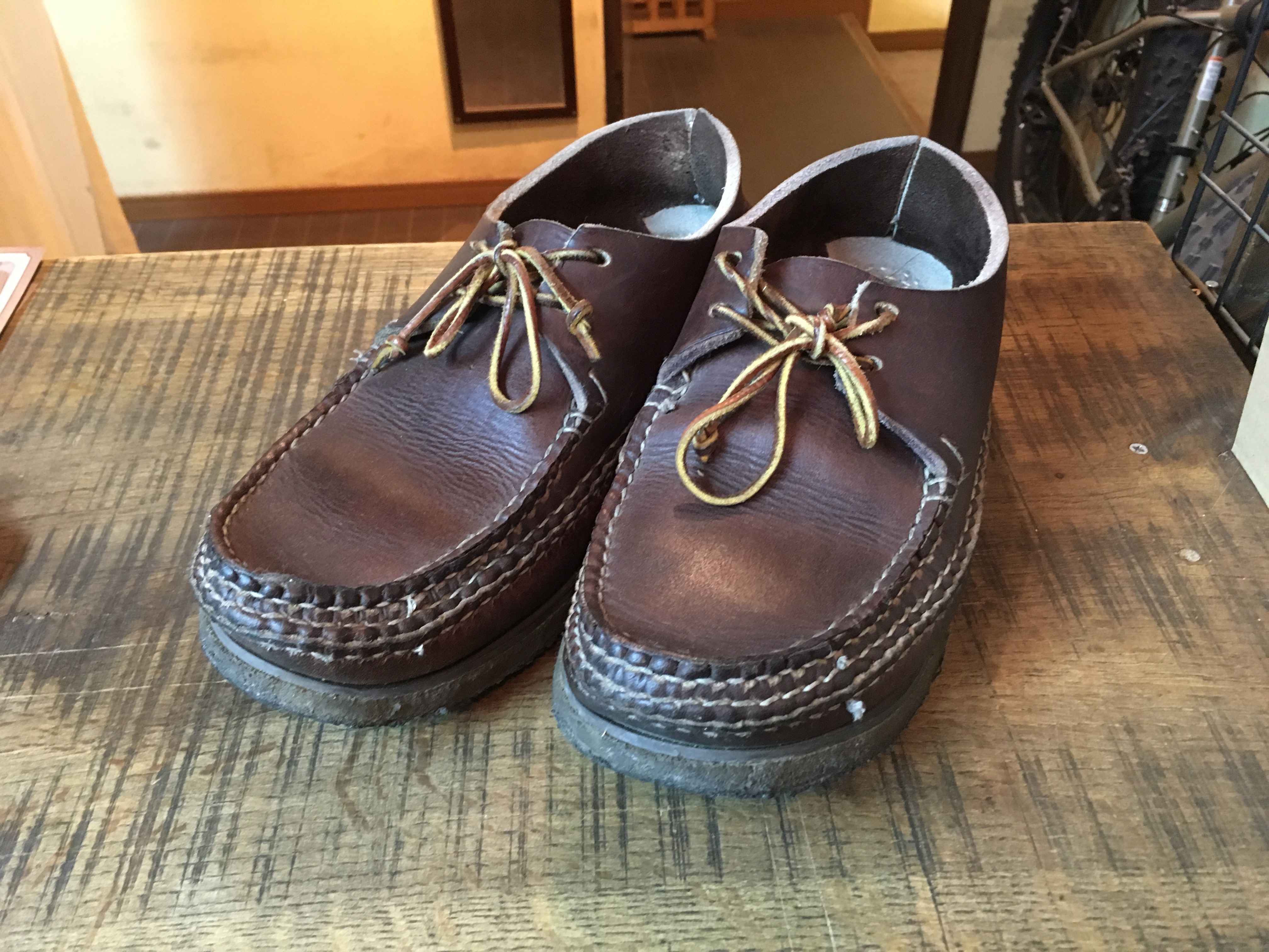 ARROW MOCCASIN(アローモカシン) レザーミッドソール vibramEVA ソール