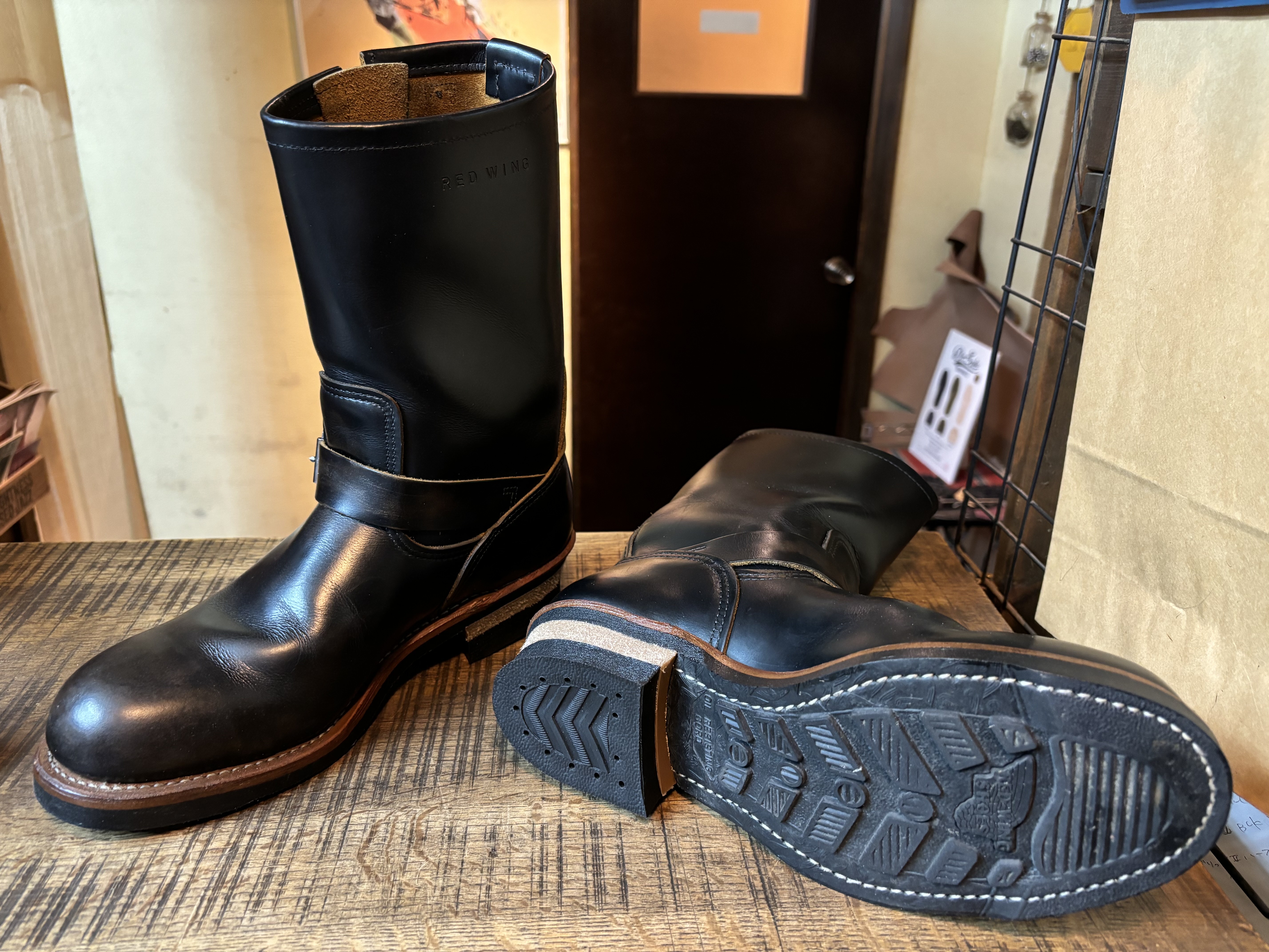 Redwing 9268 エンジニアブーツ ヒール交換: ソールリペア＆カスタム