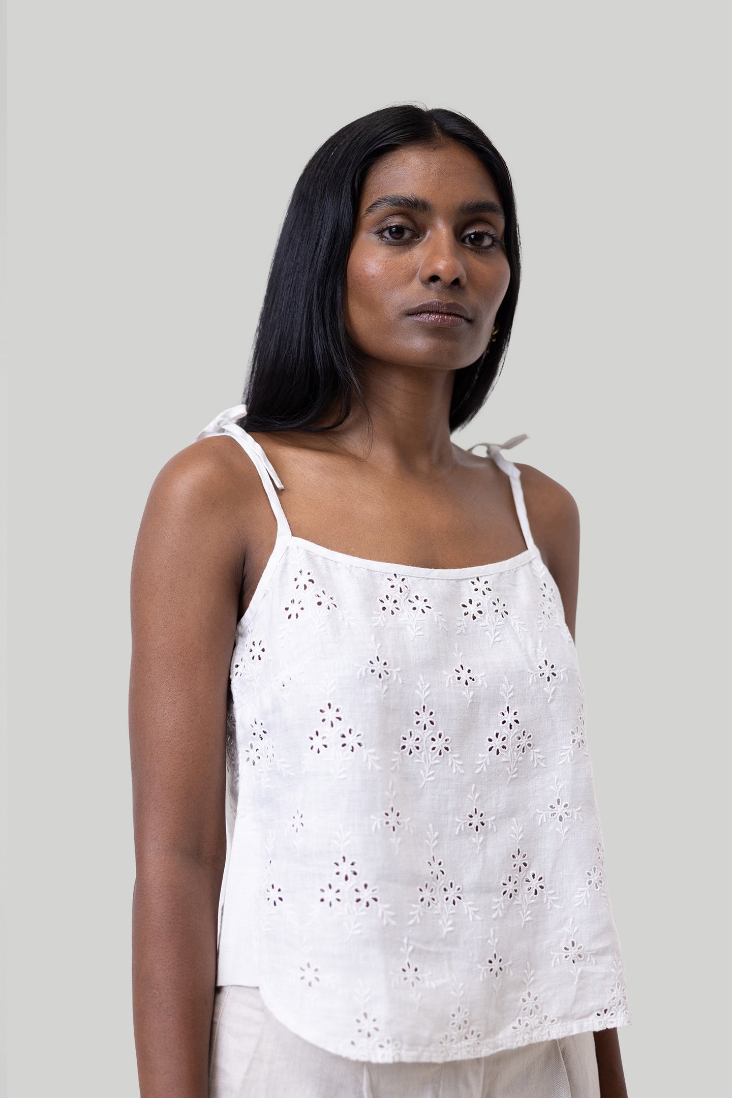 Tie-up Camisole in White Embroidery – Reistor