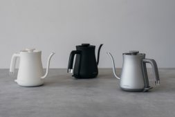 ピュアに輝くマットシルバー。BALMUDA The Potに新色登場 | ニュース