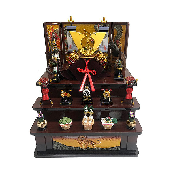 男の子の初節句に贈りたい、おしゃれでコンパクトな丹青堂の高級五月