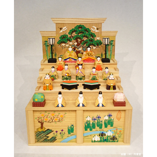 奈良の一刀彫雛人形・段揃雛（大）（神泉作） 商品詳細 丹青堂｜書道