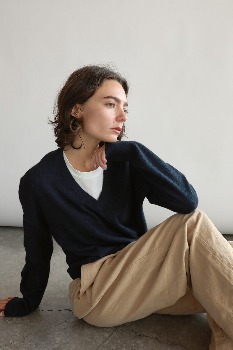 V Neck Sweater – 100% Yak Wool | Tercette