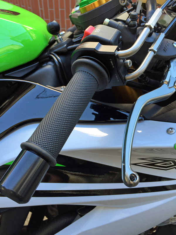 ZX-6R] ハイスロ装着 | The Essential