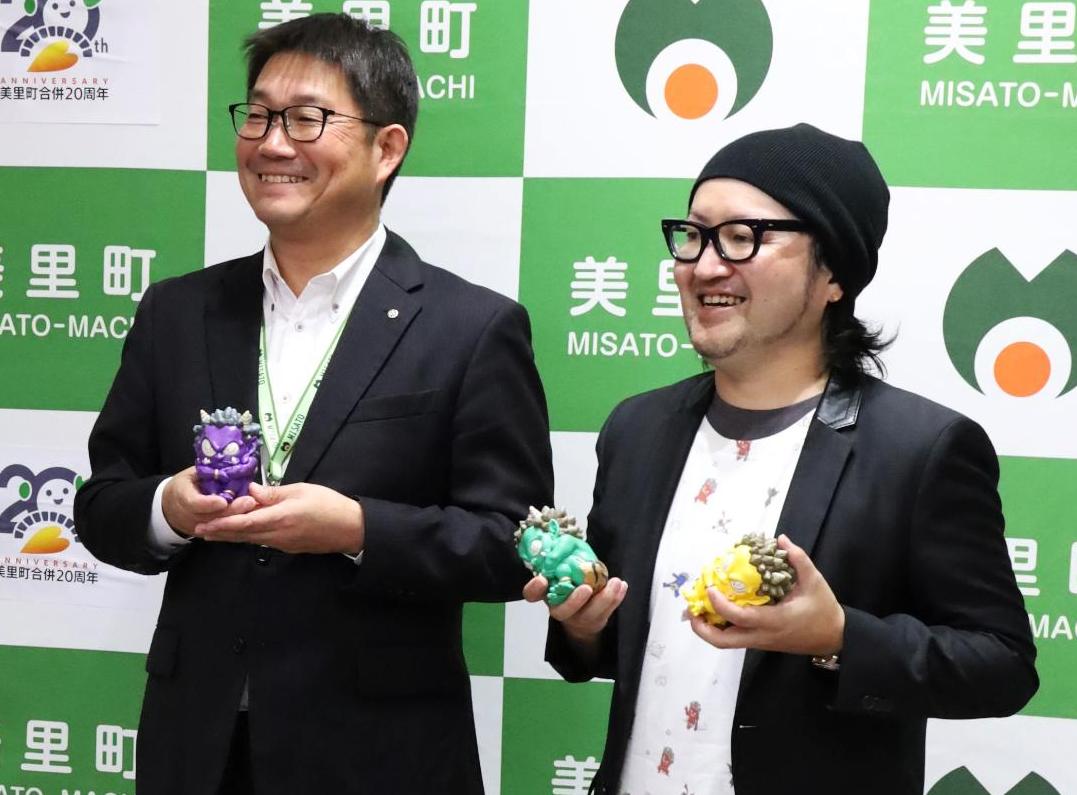 町の「ふるさと応援大使」に画家の瀧下和之さんを任命！／熊本県美里町