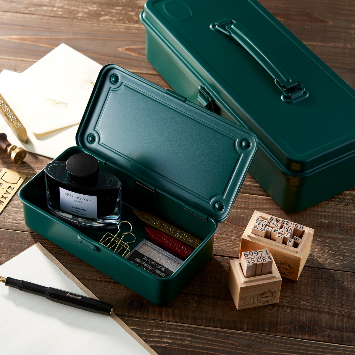 TOYO Trunk Shape Toolbox T-320 AG (Antique Green) | 東洋スチール