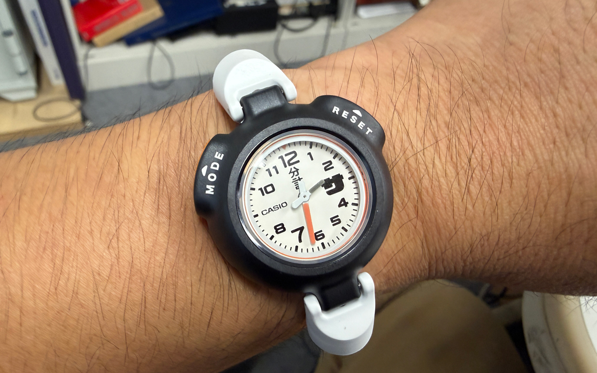 全裸で着けても安心！ 待望のカシオ「サ時計（サウナー専用腕時計