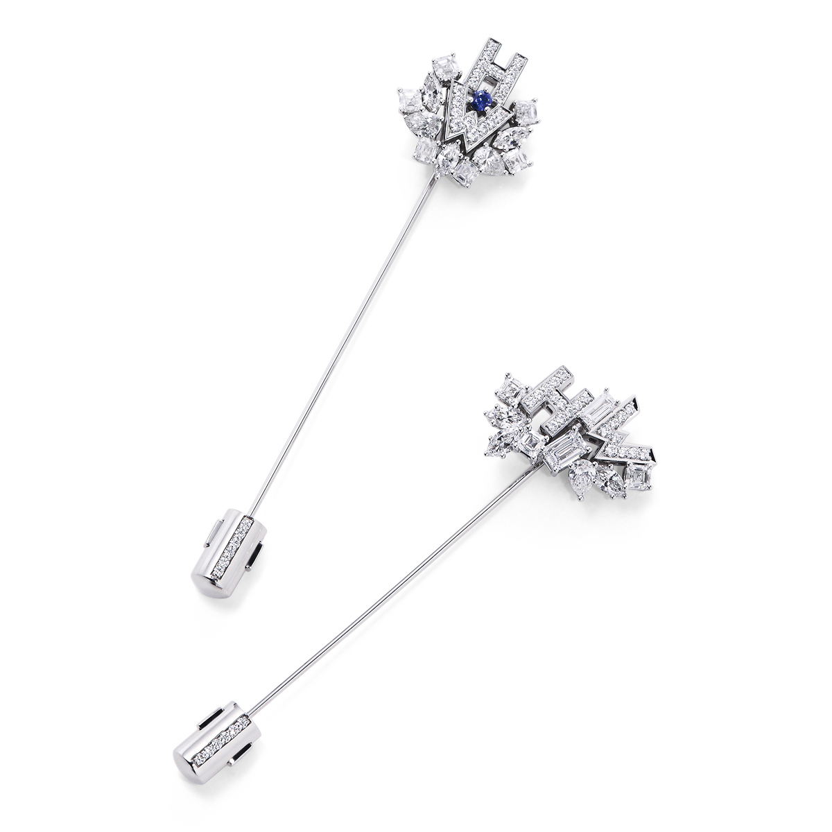 ハリー・ウィンストンのダイヤモンドきらめくラペルピン／コニサーズ