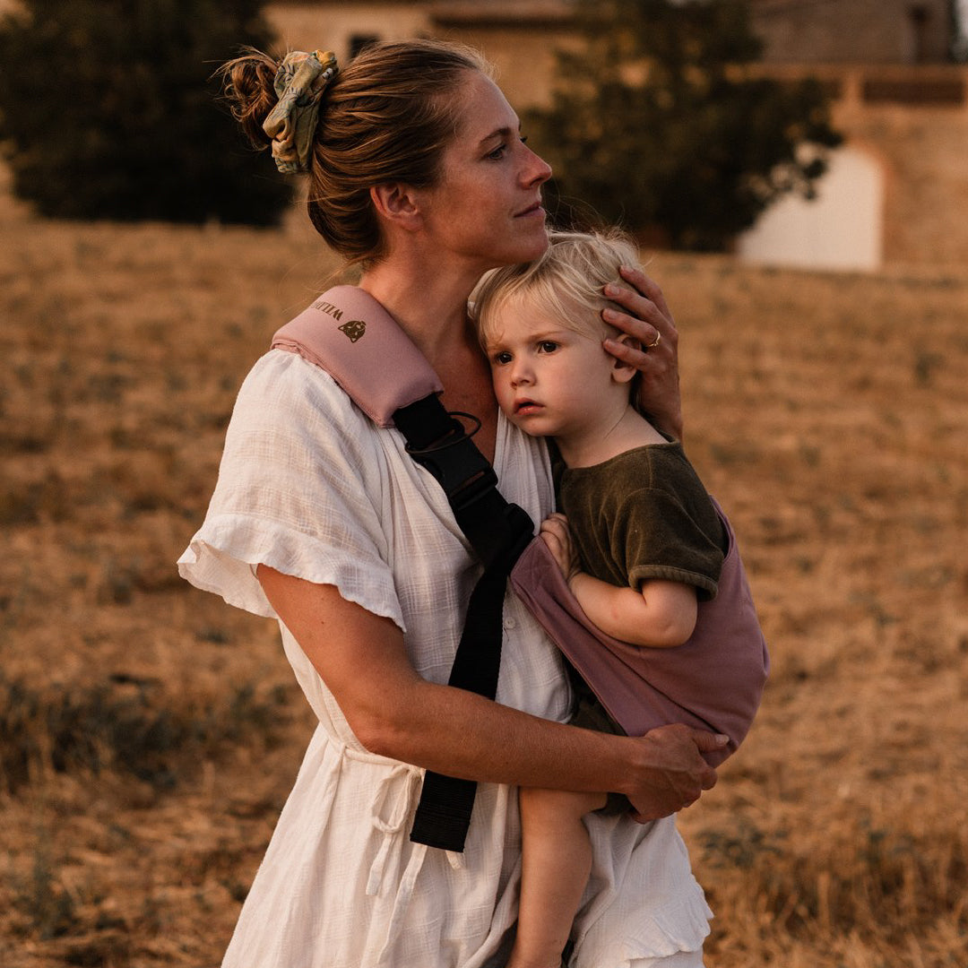 9ヶ月から使えるセカンド抱っこ紐｜WILDRIDE アクティブキャリー