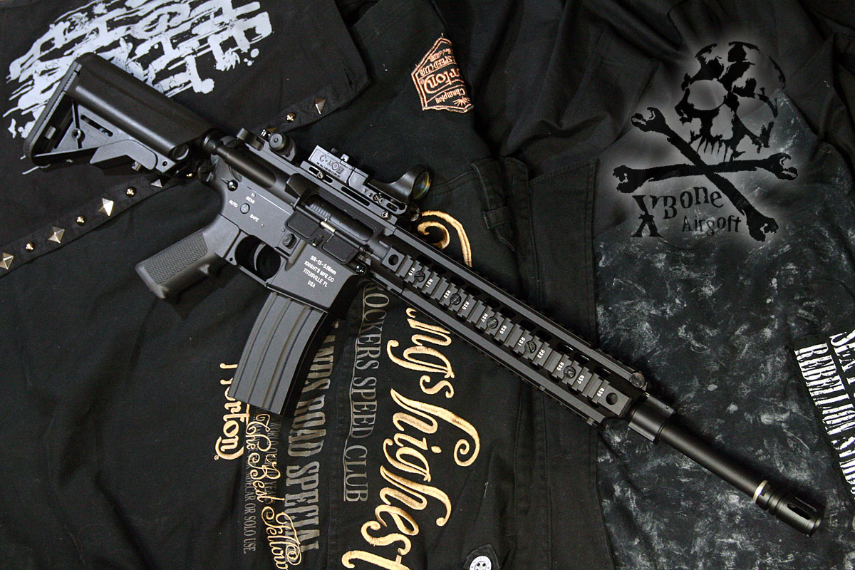 非表示 SR-15 E3 IWS Carbine URX2
