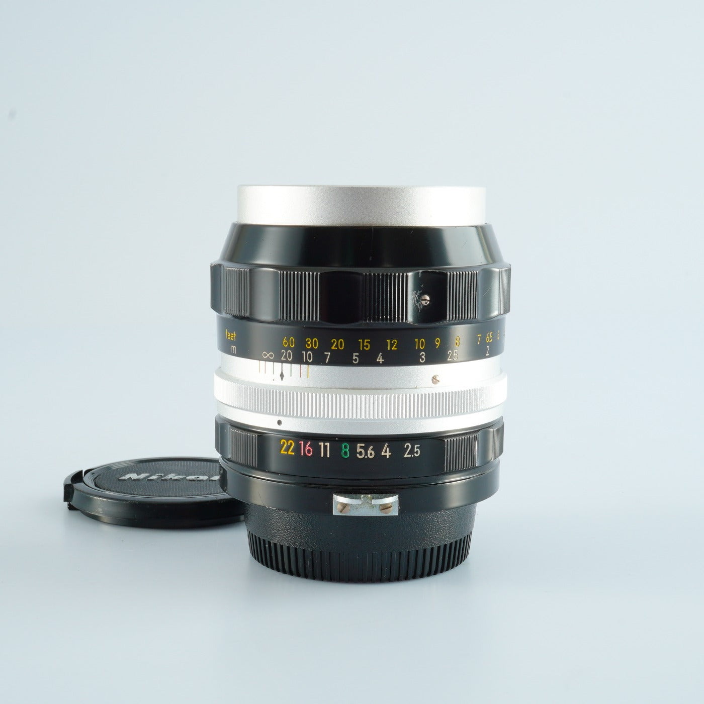 Nikon Nikkor-P Auto 105mm F/2.5 非Ai Nippon kougaku 単焦点レンズ