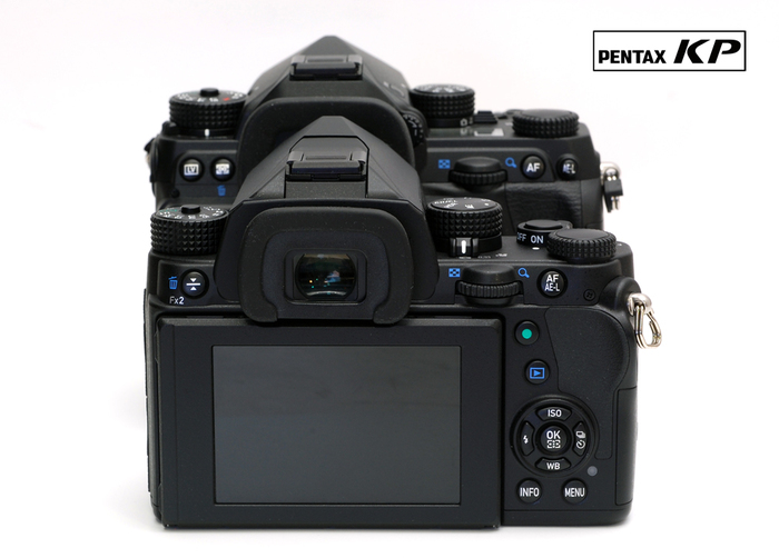カメラの八百富｜ペンタックス PENTAX KP 新たなコンセプトのカメラが