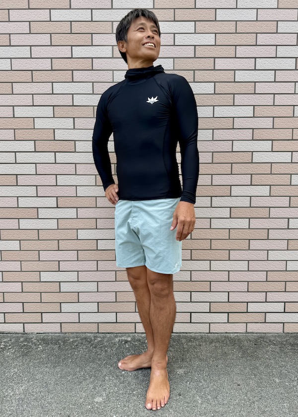 AXXE CLASSIC」フード付きラッシュガード|沖縄サーフィンショップ「YES