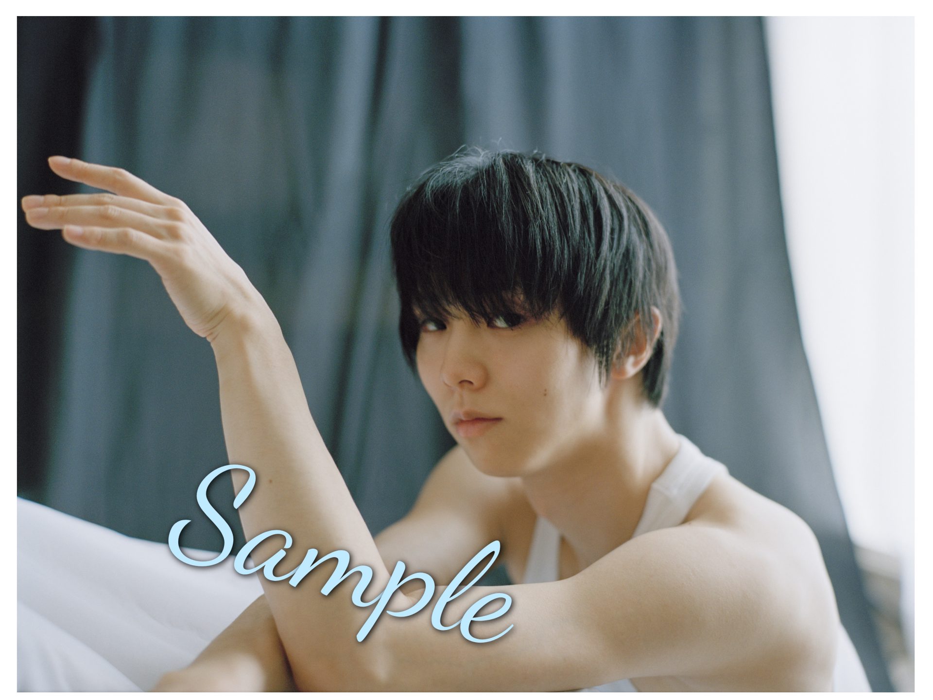 Photon羽生結弦写真集』発売記念ミニパネル展｜新着｜有隣堂