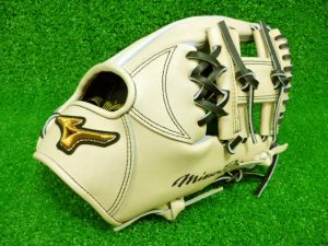 ミズノグローブにニューカラー登場！ – ZENTAN SPORTS