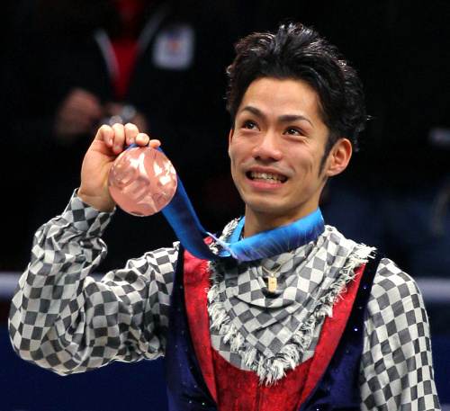 asahi.com（朝日新聞社）：「チーム高橋」の総力結実 専門家の支え