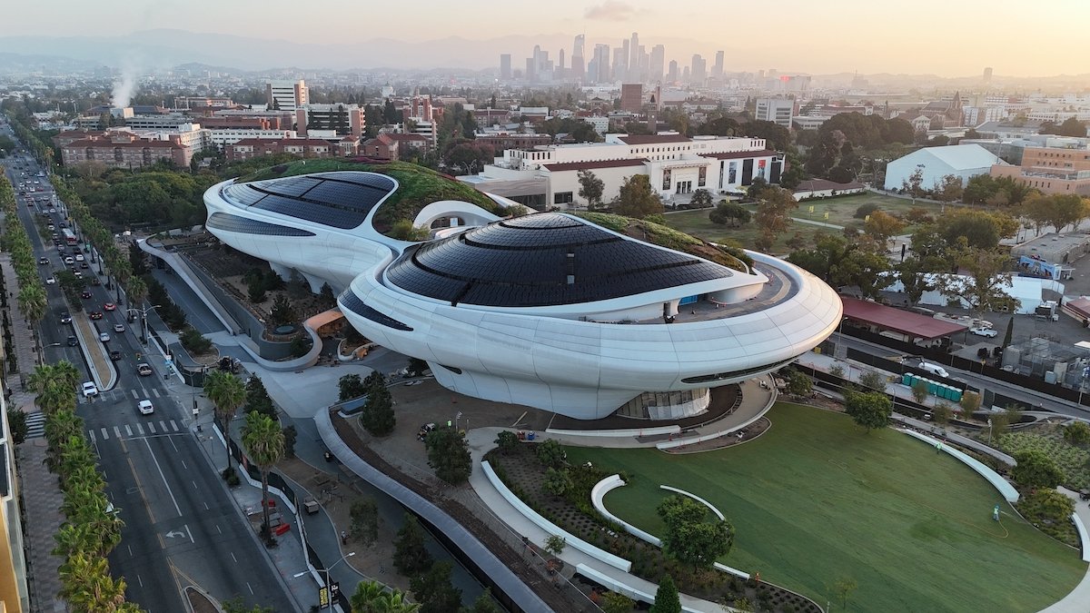 MAD architects' Lucas Museum is a “futuristic spaceship” in L.A.