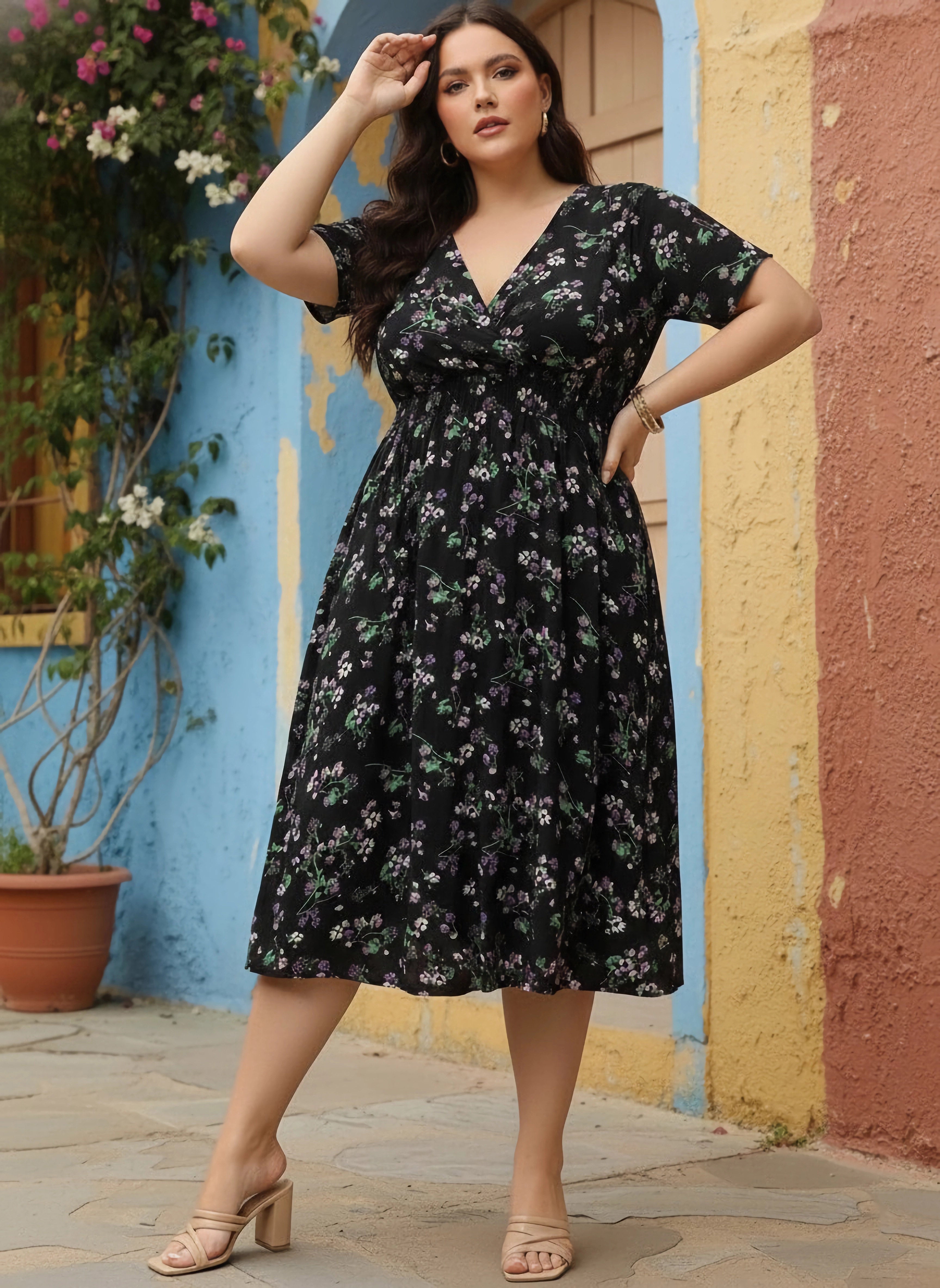 Women Plus Size Black & Purple Floral Printed V-Neck Crepe Flared