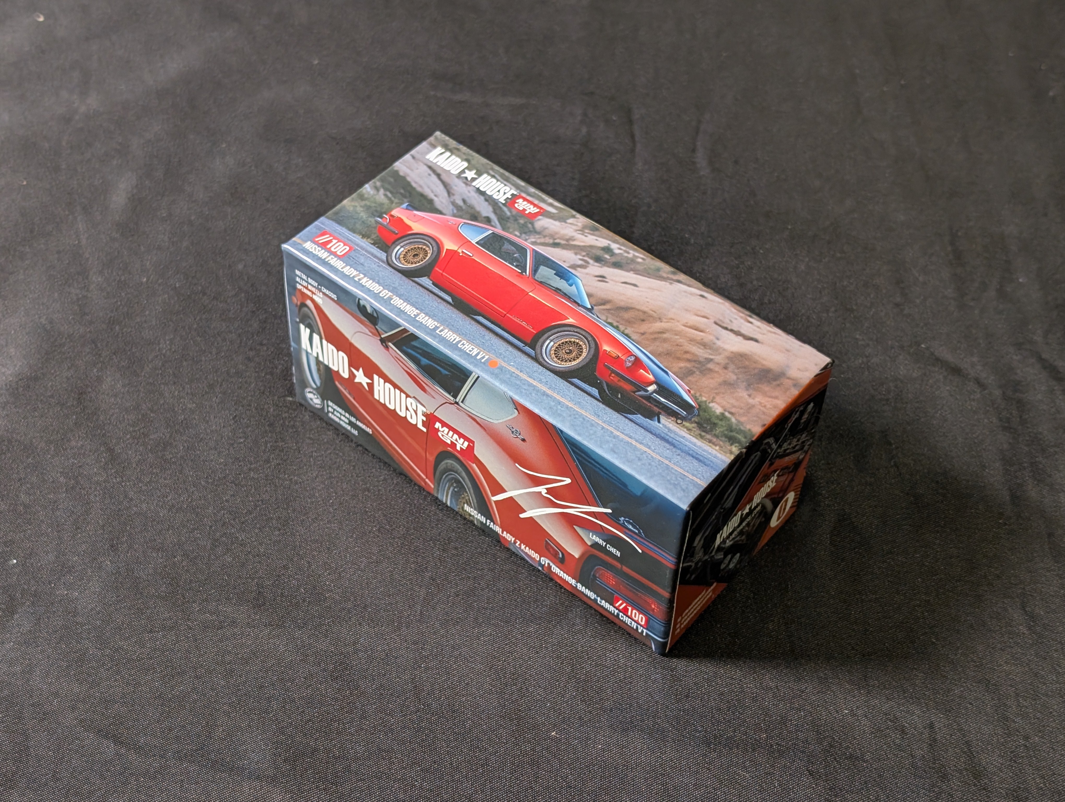 Mini GT Kaido House 1:64 Nissan Fairlady Z Kaido GT 'ORANGE BANG