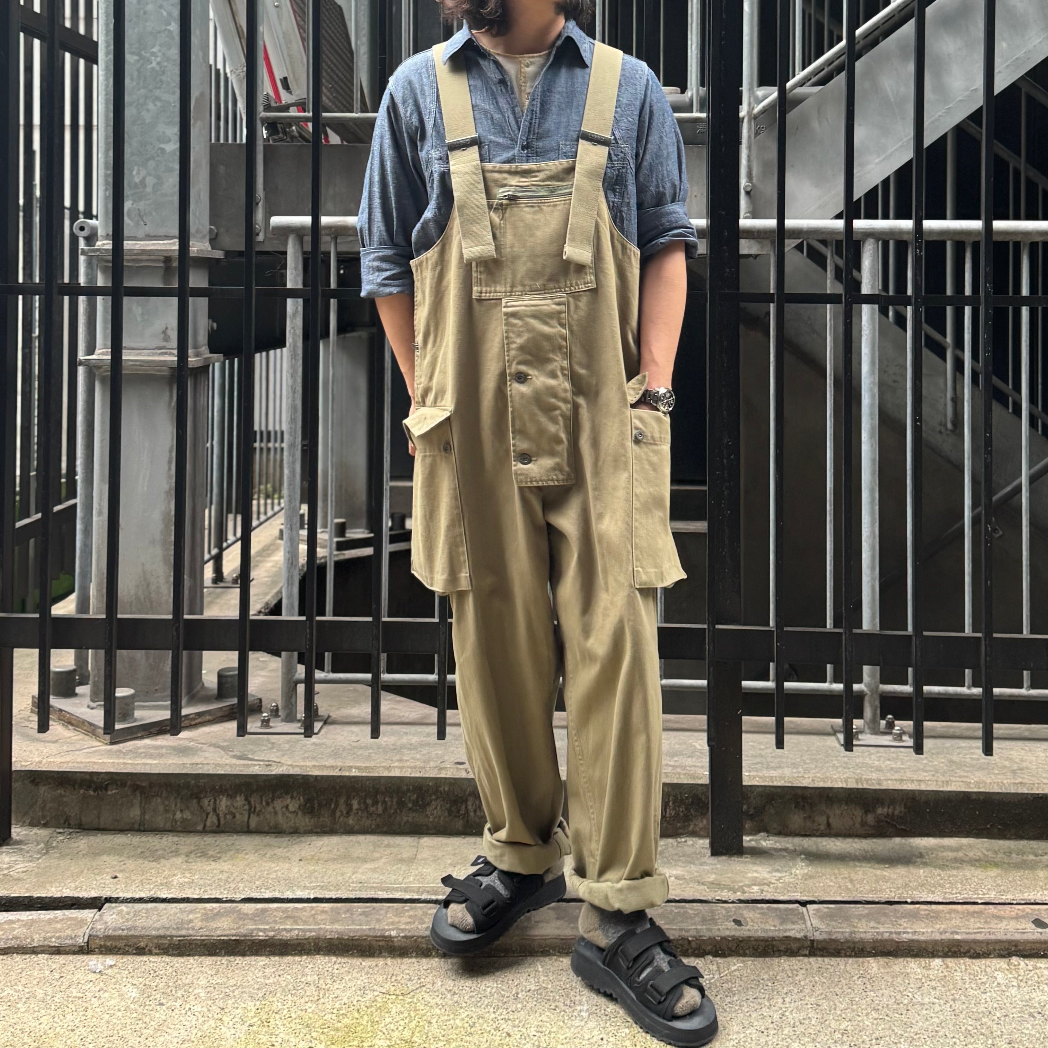 A fusion of military and workwear》WORKBENCH DUNGAREE – Nigel Cabourn
