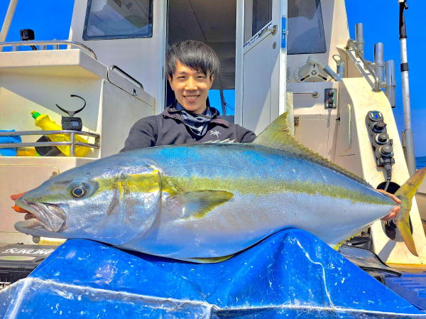 カーペンター メモリアル フィッシュ