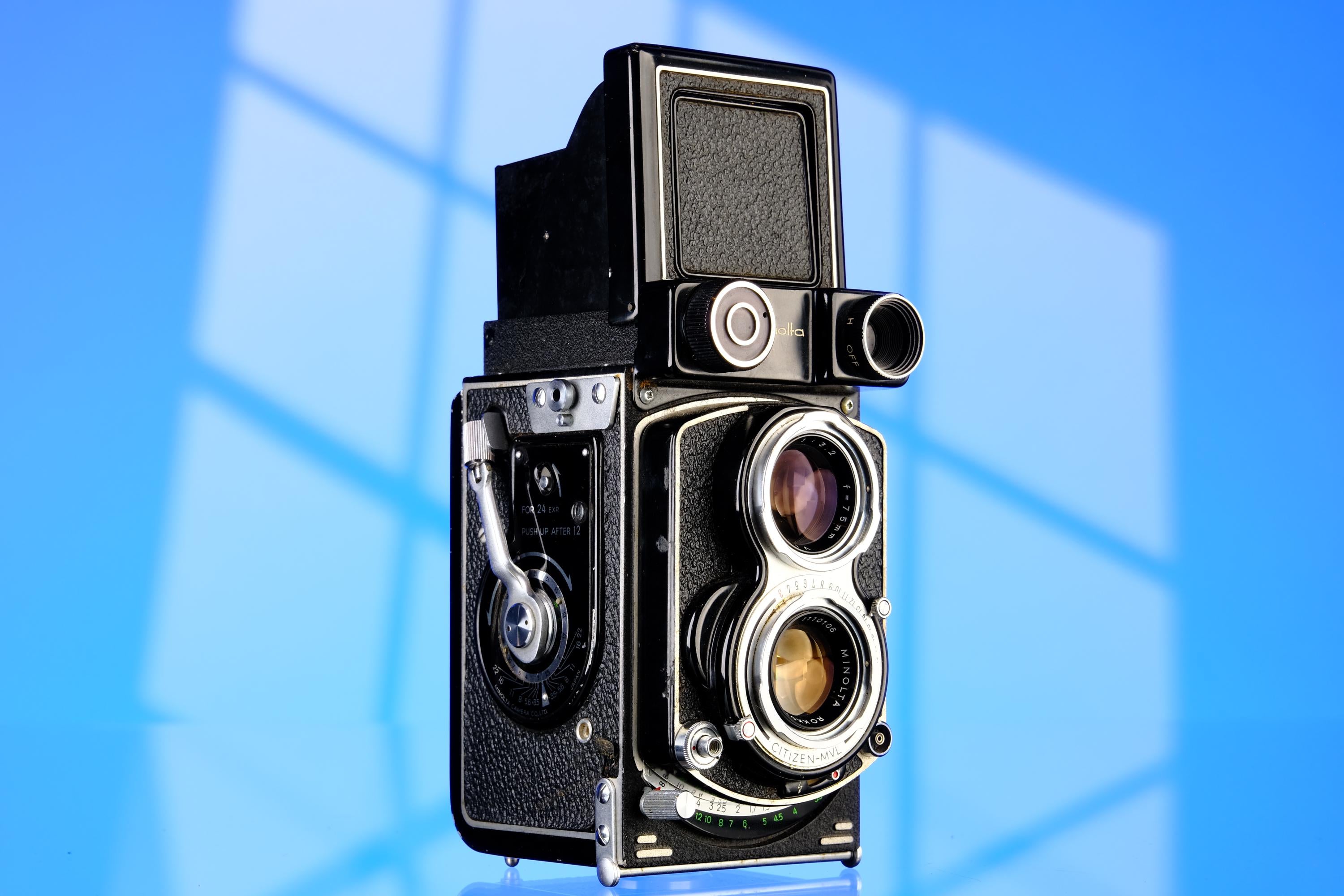 Minolta Autocord CDS III Medium Format 6x6 TLR Camera – Coastal