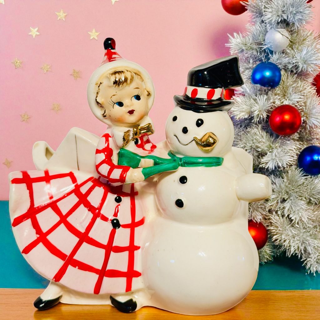 Vintage Christmas Starts Now: Tinsel, Santa Mugs, MCM
