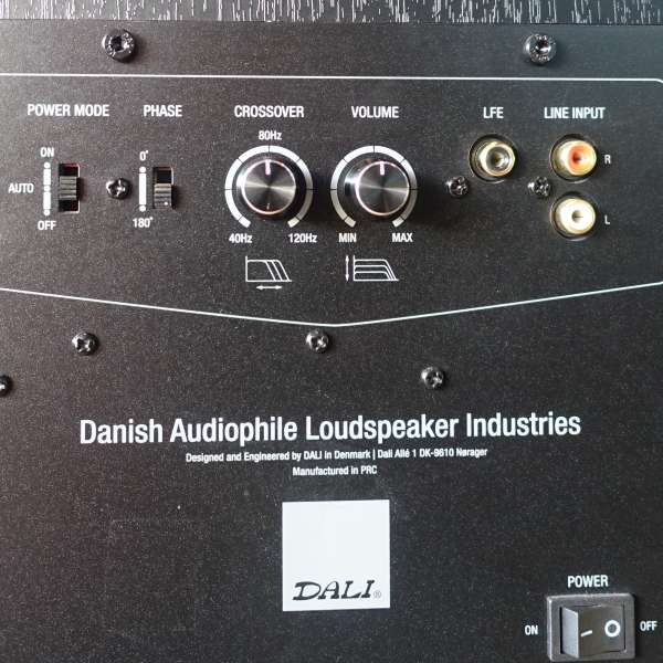 お買い得！『特選中古品』情報DALI SUB E12F（ｻﾌﾞｳｰﾊｰ） | 株式会社 第