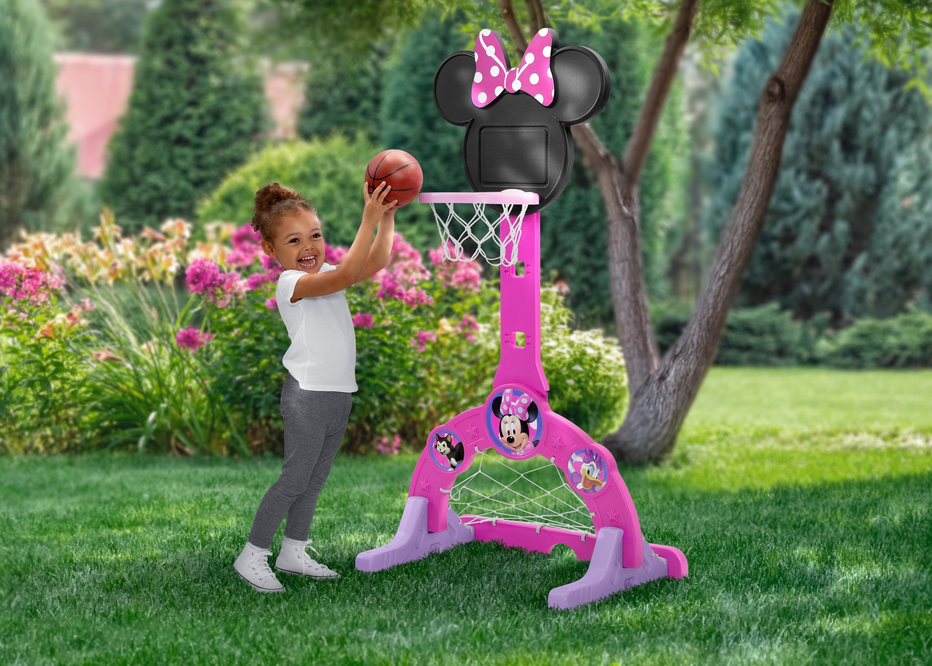 Minnie Mouse 4-in-1 Sports Center | Delta Children