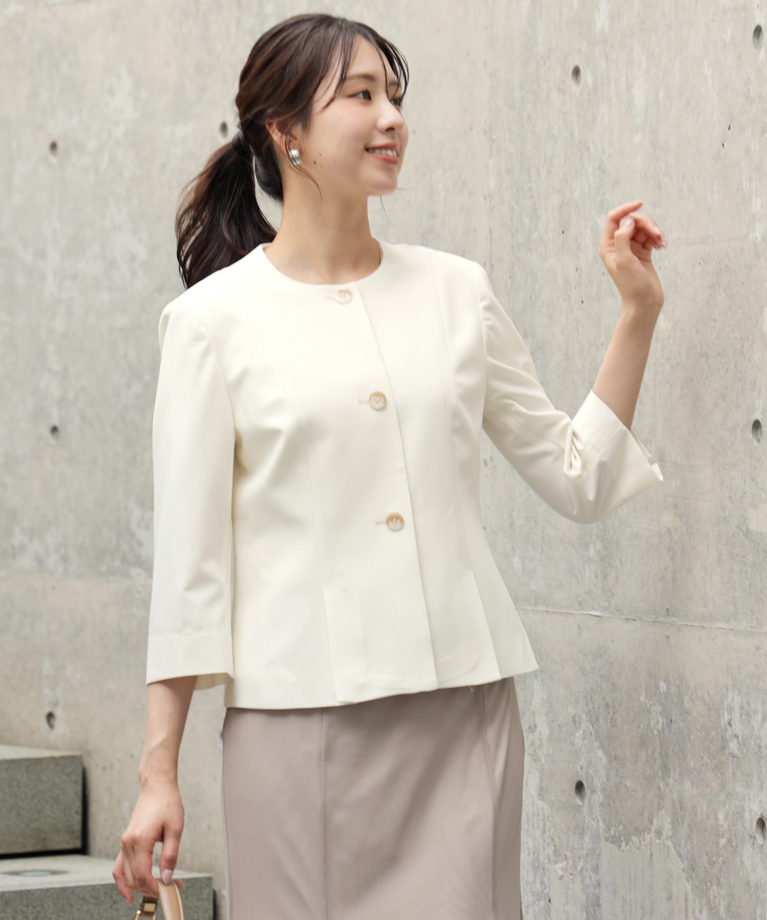 スリット入りノーカラージャケットds5003 ホワイト – [公式]DRESS+