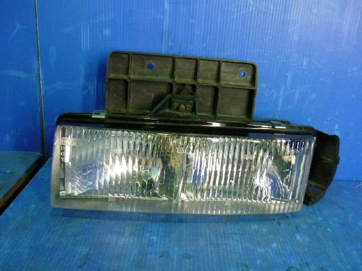 シボレー/アストロ/左ヘッドライト – エルバショッピング