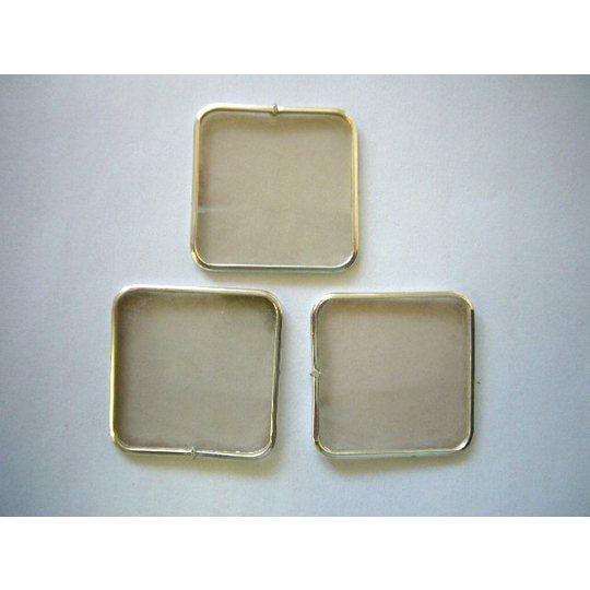 香木を焚くなら銀葉を使って。。香りの専門店伯林堂 お線香製造伯林堂