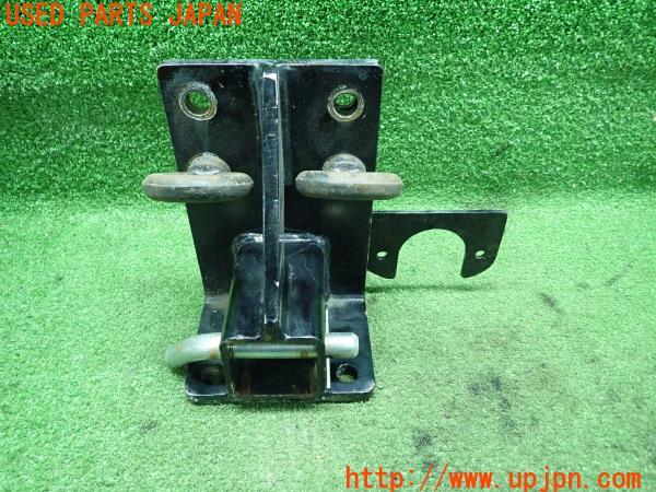 三菱ジープ(J53)J50系 トレーラーヒッチ 牽引 けん引 フック Jeep 中古