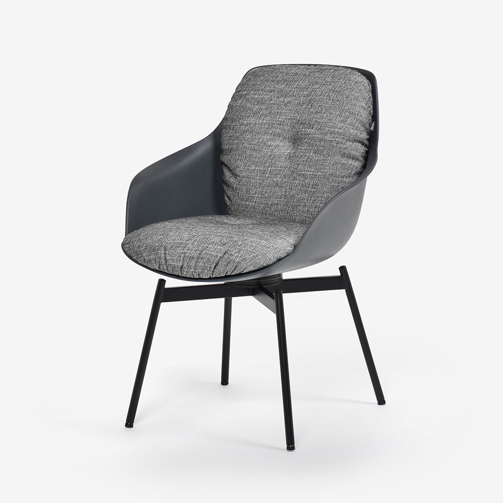 ROLF BENZ（ロルフベンツ）ダイニングチェア「600」回転式 座面：布