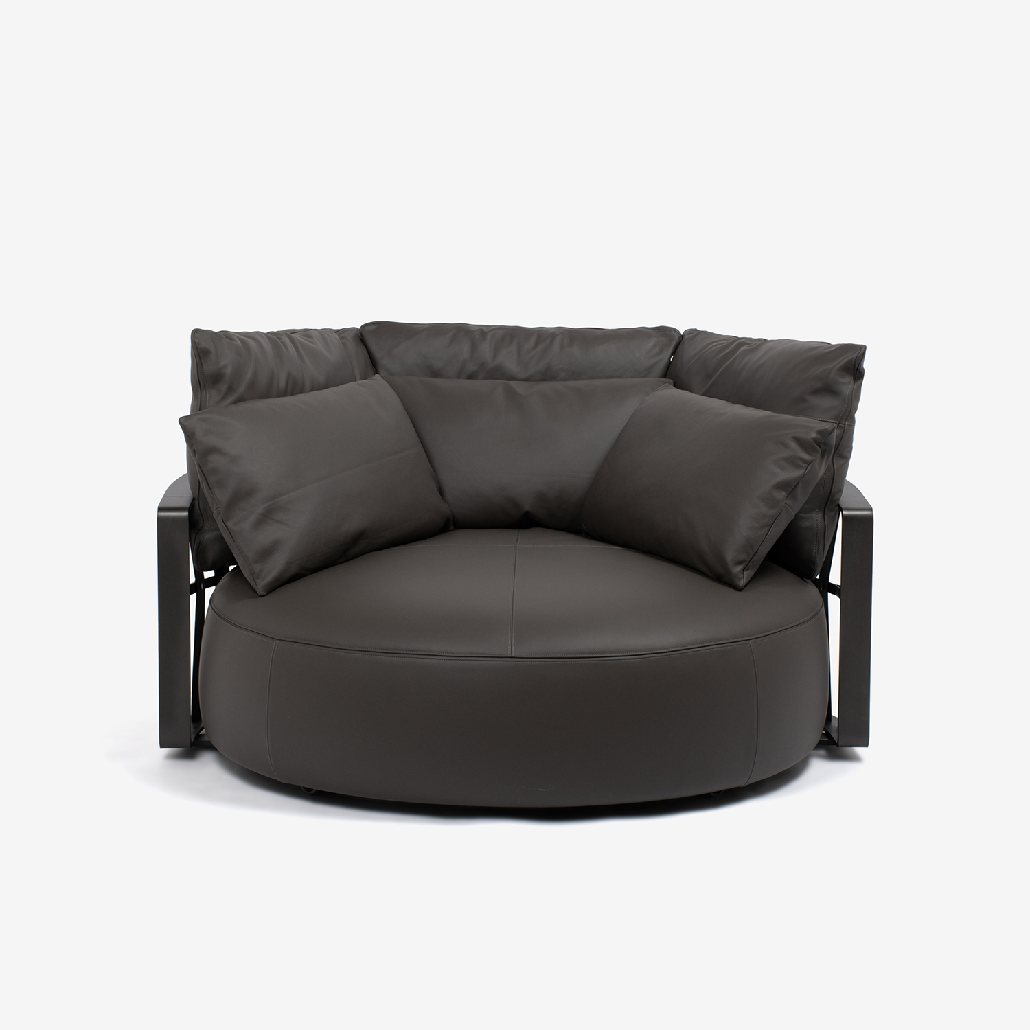 PoltronaFrau（ポルトローナ・フラウ）ラウンドソファ「スカーレット