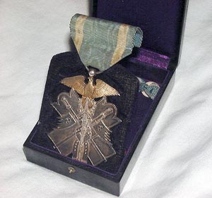 功七級金鵄勲章