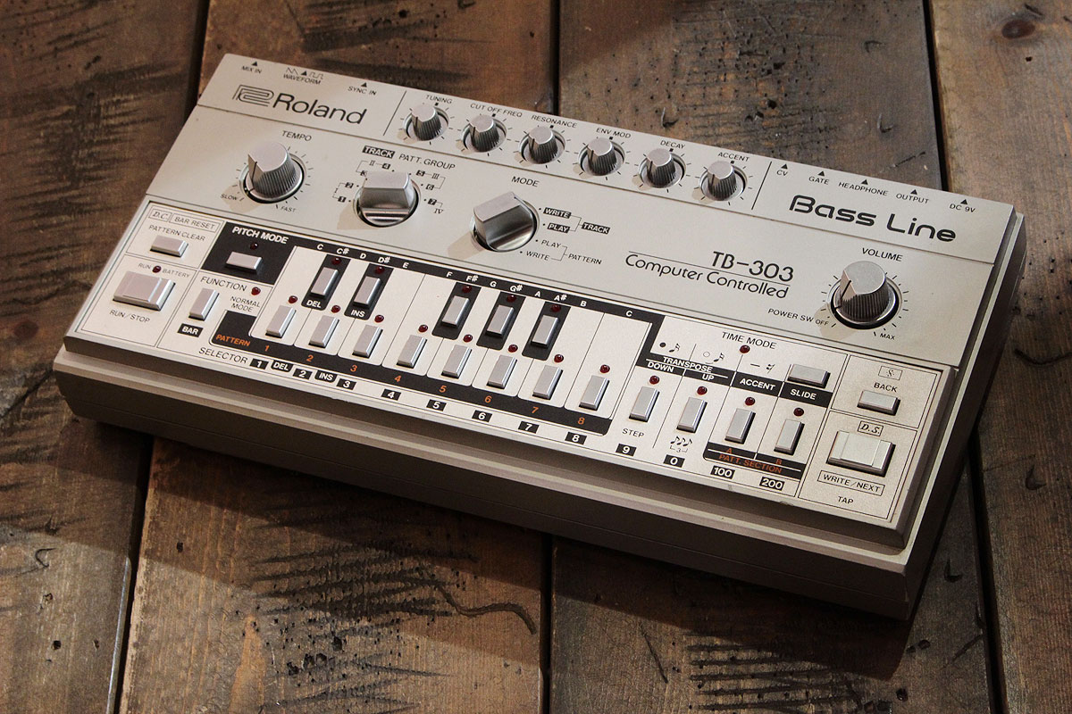 Roland TB-303、在庫ございます！ | イシバシ楽器スタッフブログ