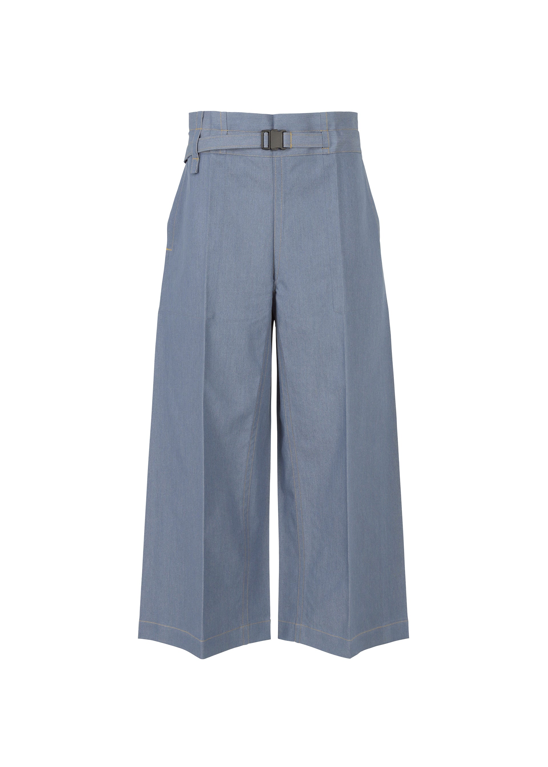 FLAT DENIM – isseymiyake.com