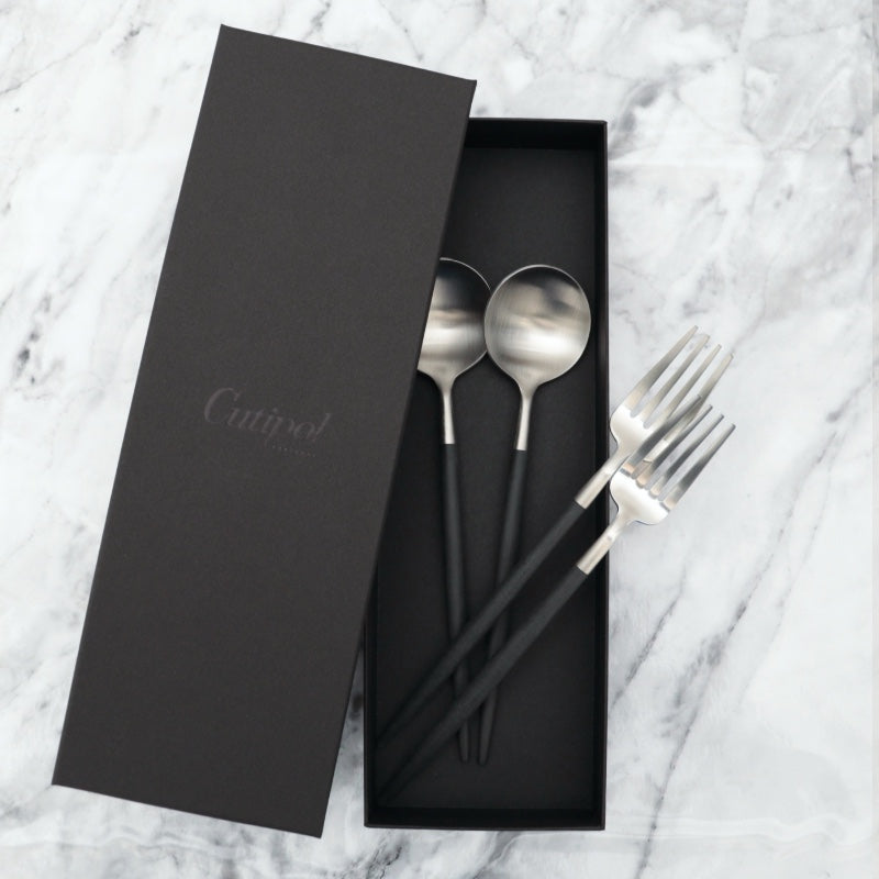 クチポール GOA デザート4本 ギフトセット ブラックシルバー