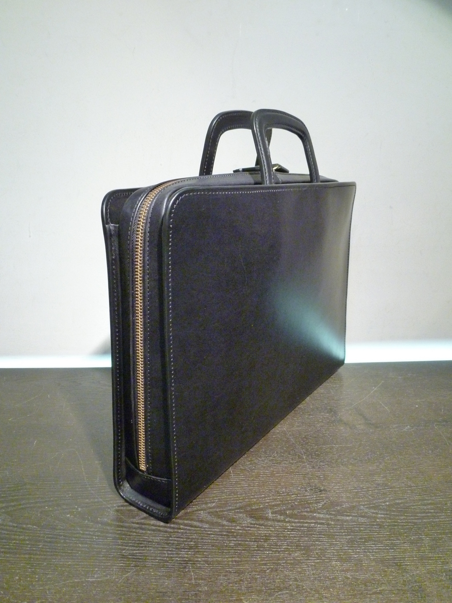 PORTER GENT/ポータージェント 吉田カバンの新作革(レザー)ビジネス