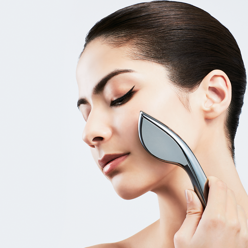 MAGNETIC FLOW | Magnetic Face Rejuvenator | MDNA SKIN