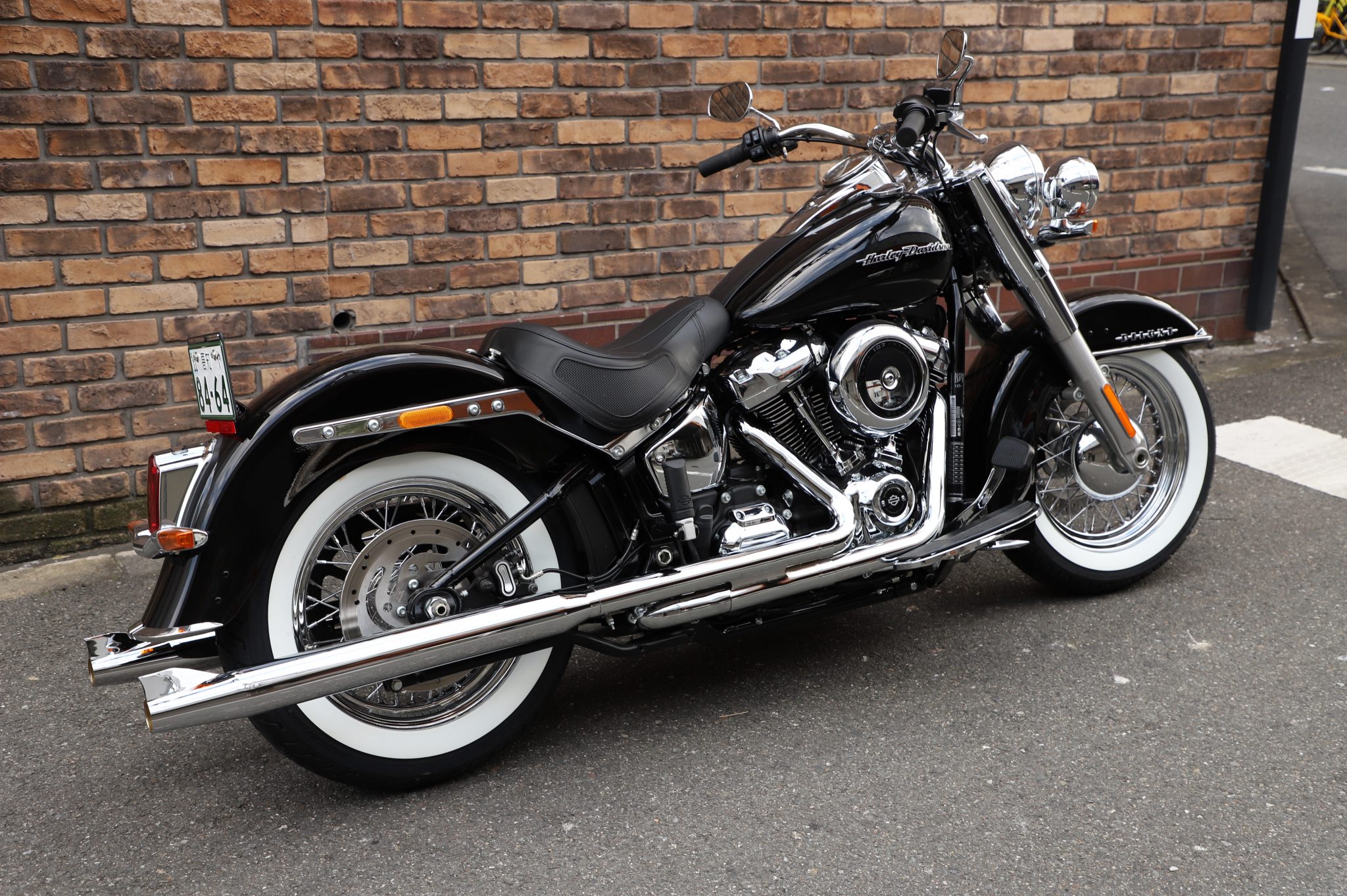 ハーレー｜ソフテイル用マフラー ブラスグライド 左右2本出しエキパイ