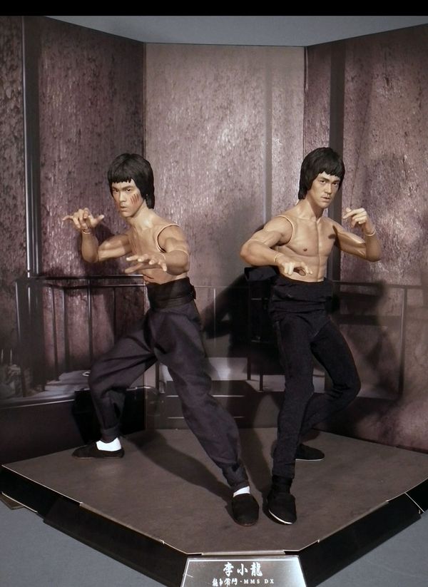 Bruce Lee Enter the Dragon DX-04 action figure - Another Pop
