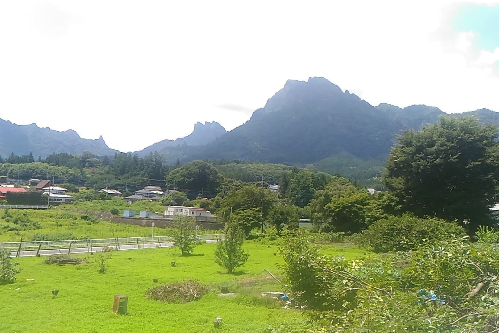 企業情報 | 妙義山麓美術館 公式