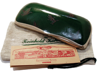 ラインホルト・キューンメガネケース。還暦のプレゼントにもドイツ製