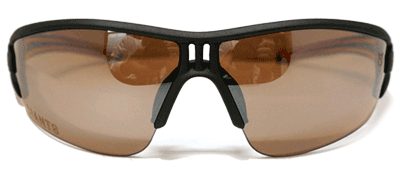 adidasと読売ジャイアンツコラボサングラス本数限定モデル。