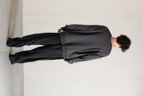 最強のスウェットが完成！手作業によるリアルなダメージ加工と重厚な2