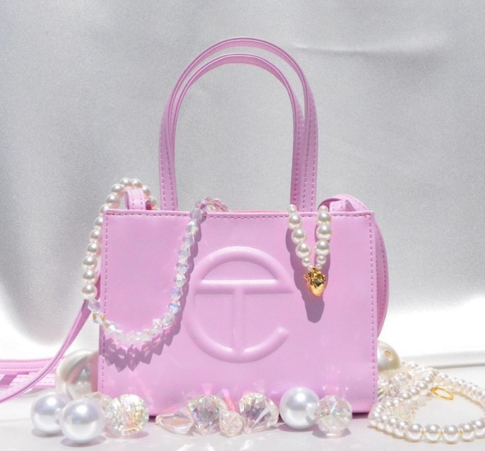 2日配信【テルファー】ピンク ショッピングバッグ – Perfume Japan